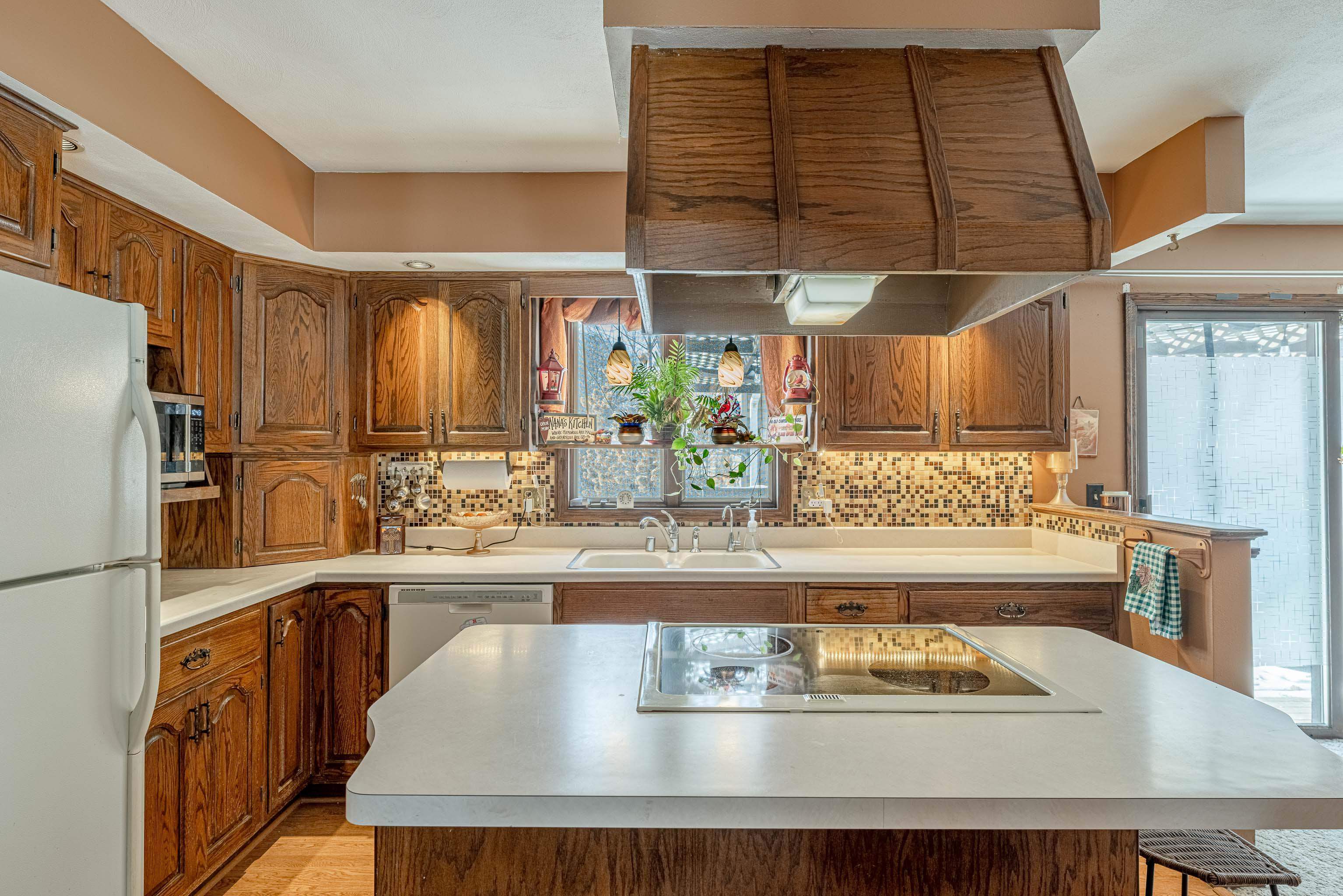 52 South Martin Road Janesville, WI 53545 - Photo 17 of 54