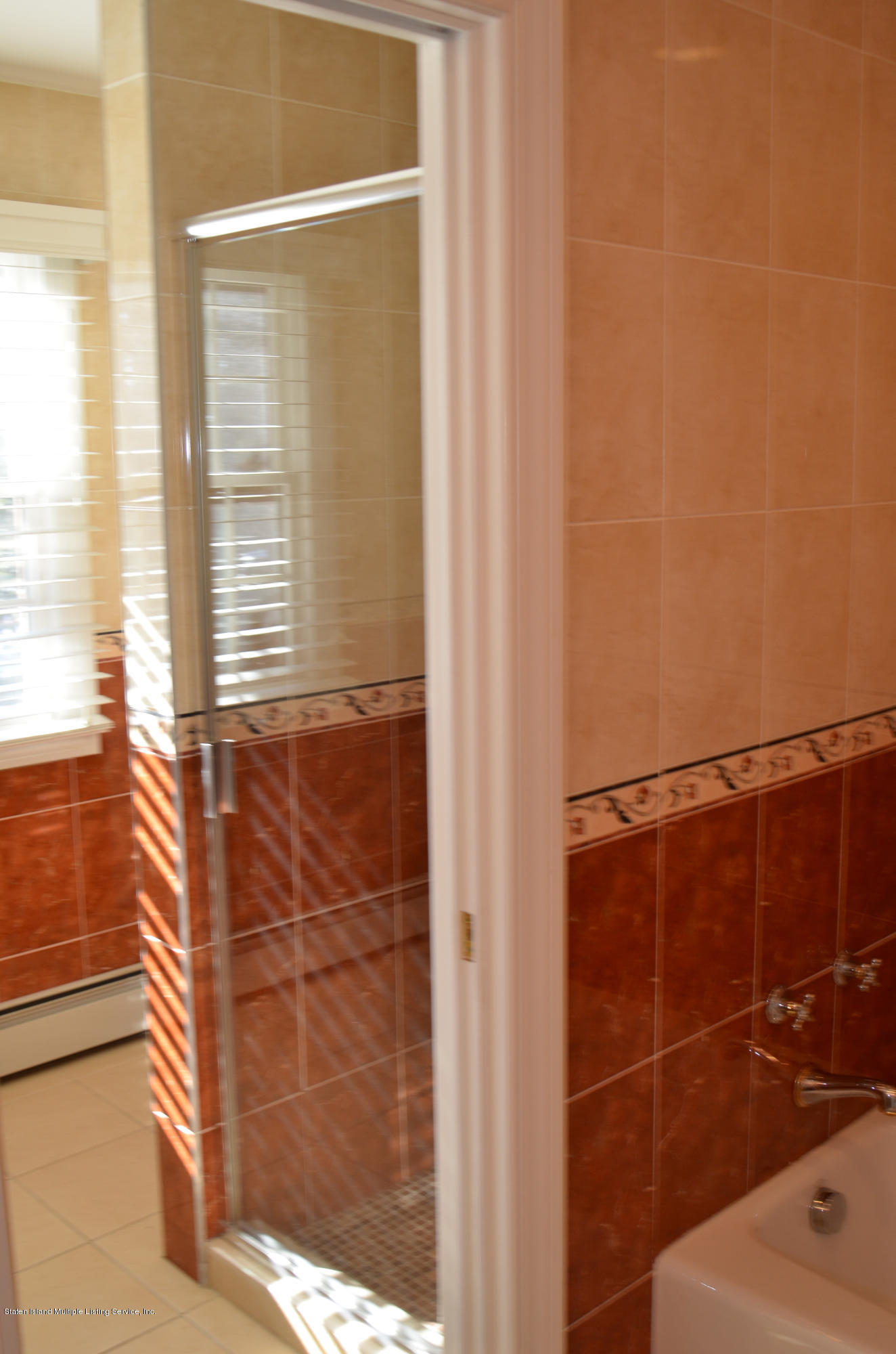 3 Silver Beech Road Staten Island, NY 10301 - Photo 53 of 67 2nd floor bathroom
