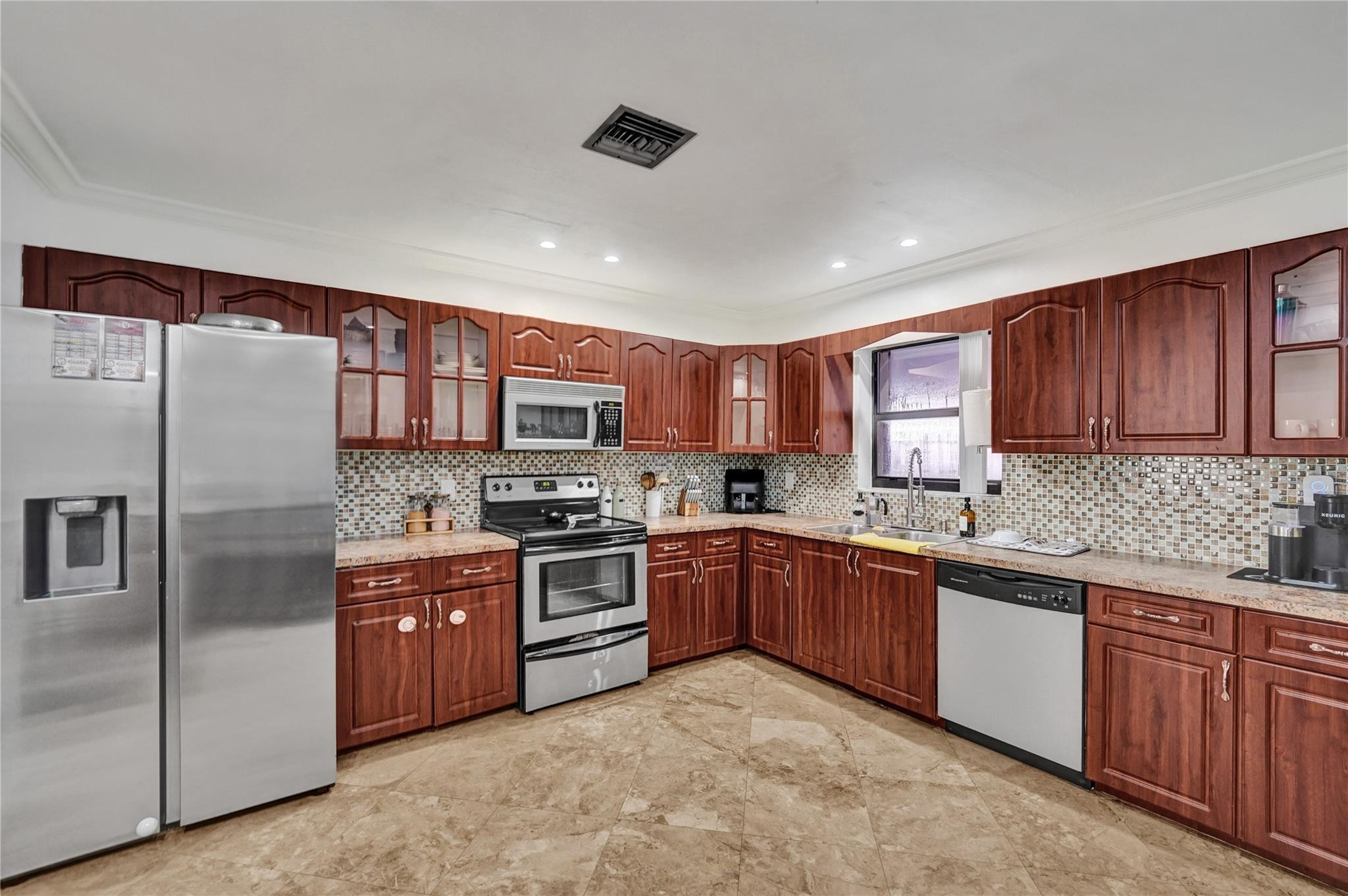 7400 Raleigh Street Hollywood, FL 33024 - Photo 24 of 48 Photo 24