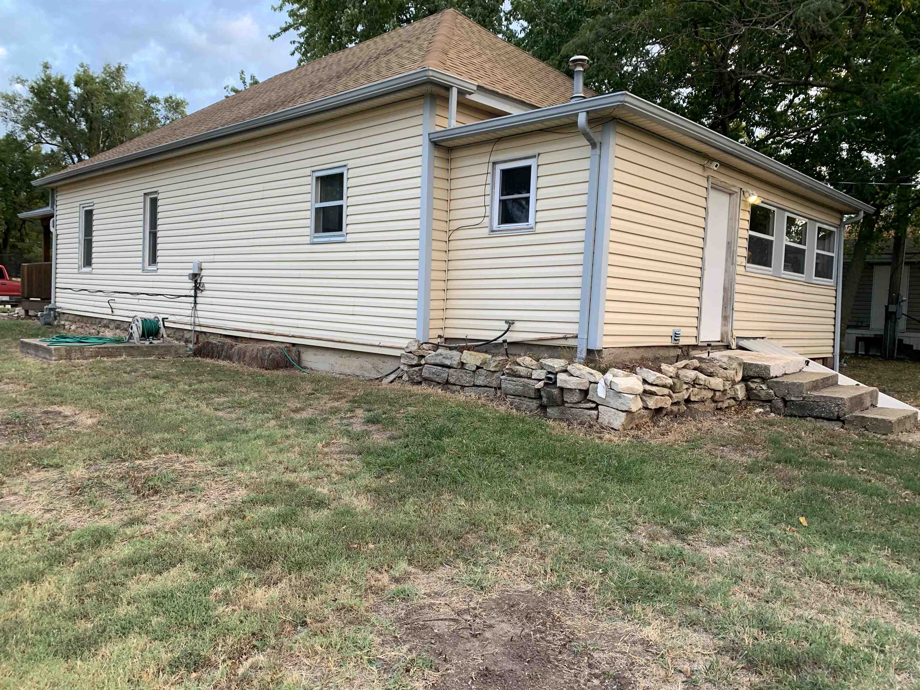 211 North Main Street Dexter, KS 67038 - Photo 3 of 21