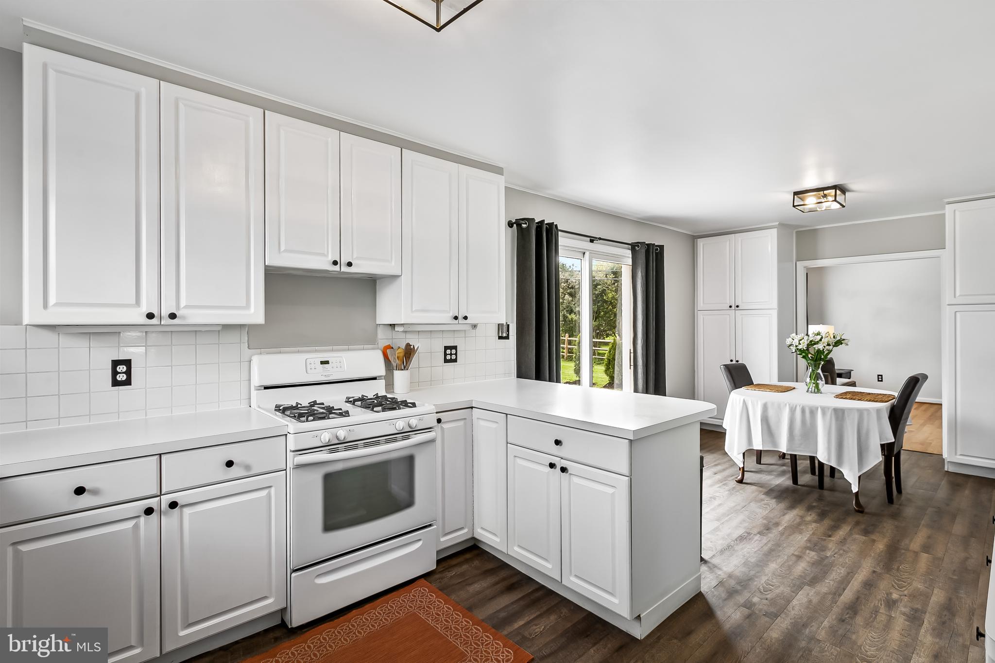 241 Chantrey Road Lutherville-Timonium, MD 21093 - Photo 13 of 42 Sun-filled