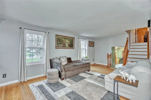 $349,900 | 201 Bittersweet Drive, Farmington, NY 14425