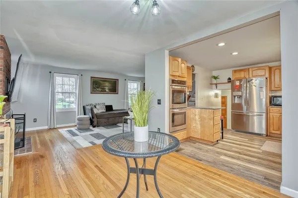 $349,900 | 201 Bittersweet Drive, Farmington, NY 14425