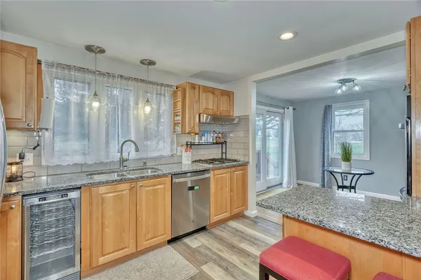 $349,900 | 201 Bittersweet Drive, Farmington, NY 14425