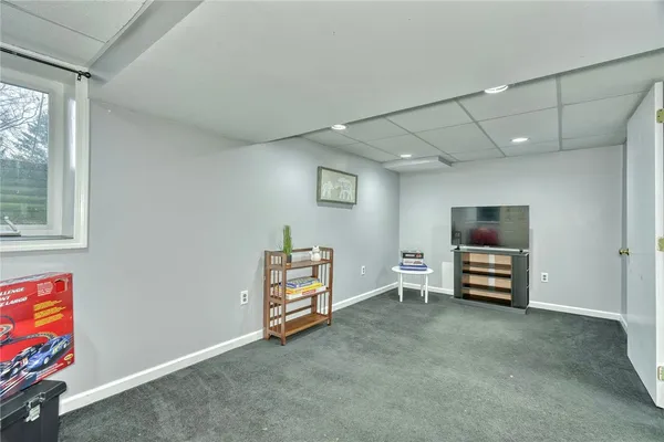 $349,900 | 201 Bittersweet Drive, Farmington, NY 14425