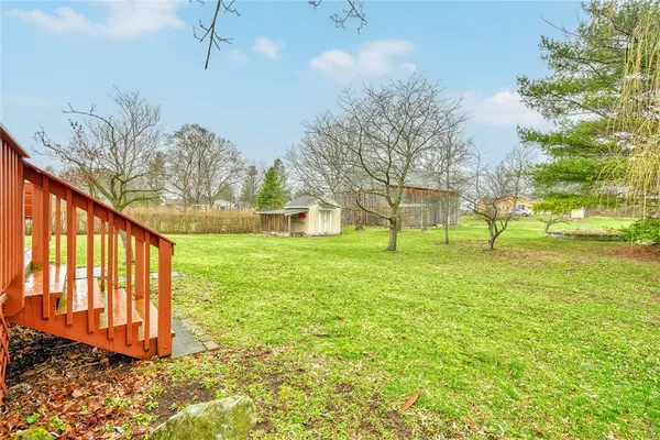 $349,900 | 201 Bittersweet Drive, Farmington, NY 14425