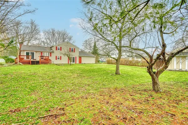 $349,900 | 201 Bittersweet Drive, Farmington, NY 14425