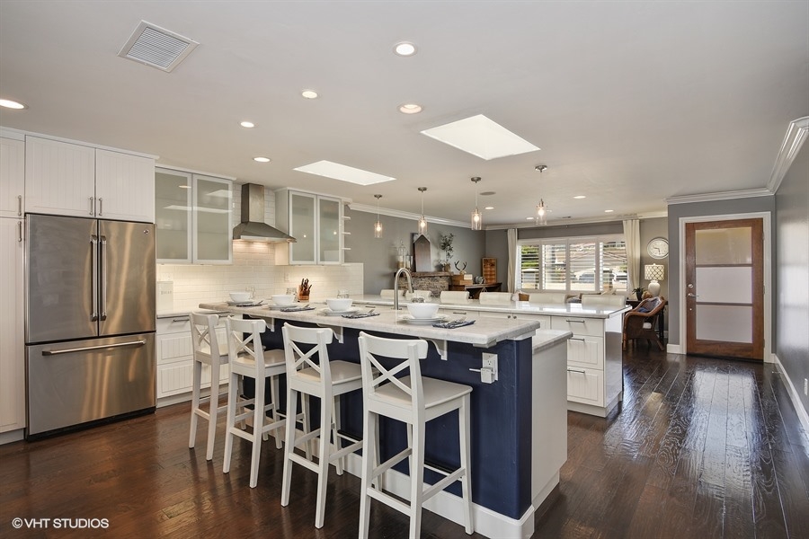2082 Village Wood Road Encinitas, CA 92024 - Photo 3 of 18
