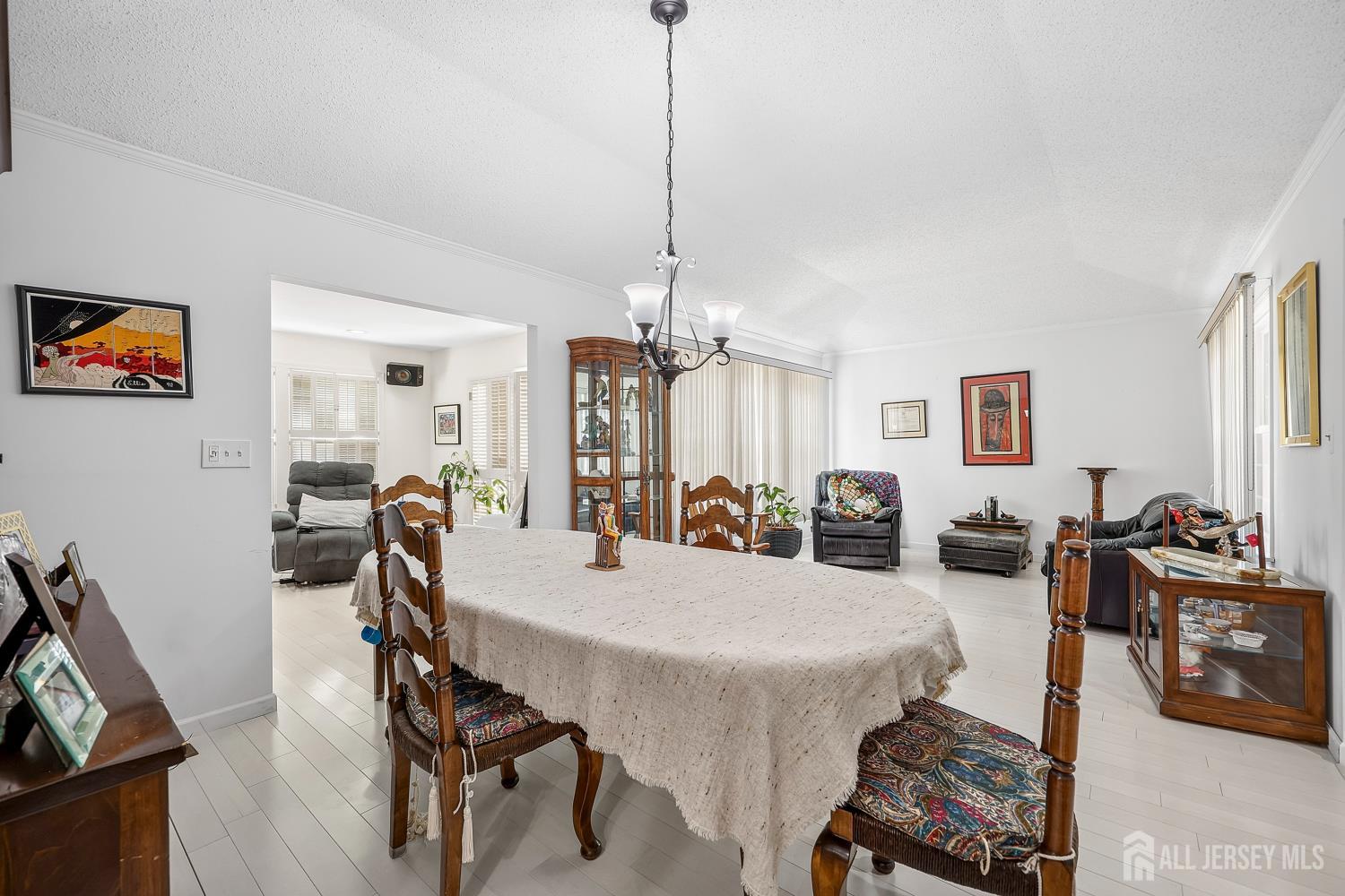 2 Winslow Road Monroe Township, NJ 08831 - Photo 8 of 31
