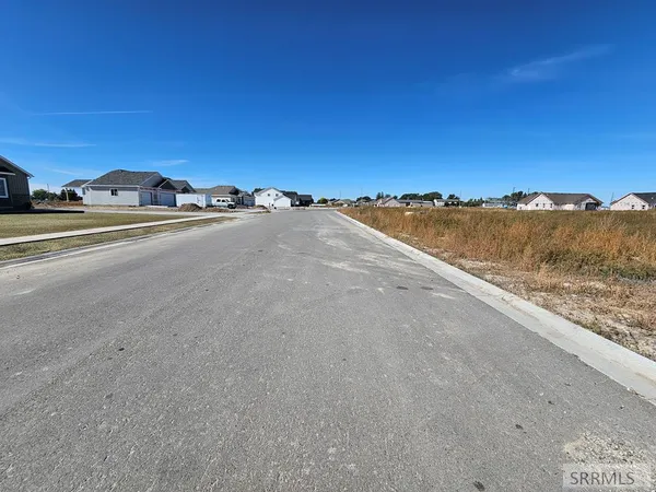 $100,000 | 565 Badlands Street, Shelley, ID 83274