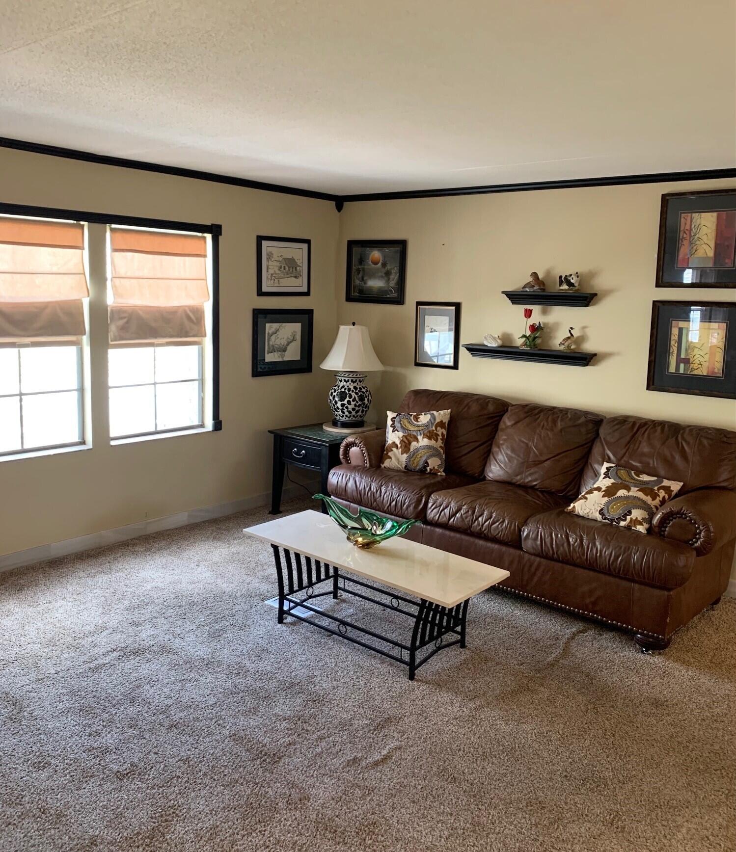 10424 Marina Way Boca Raton, FL 33428 - Photo 10 of 14 Family room