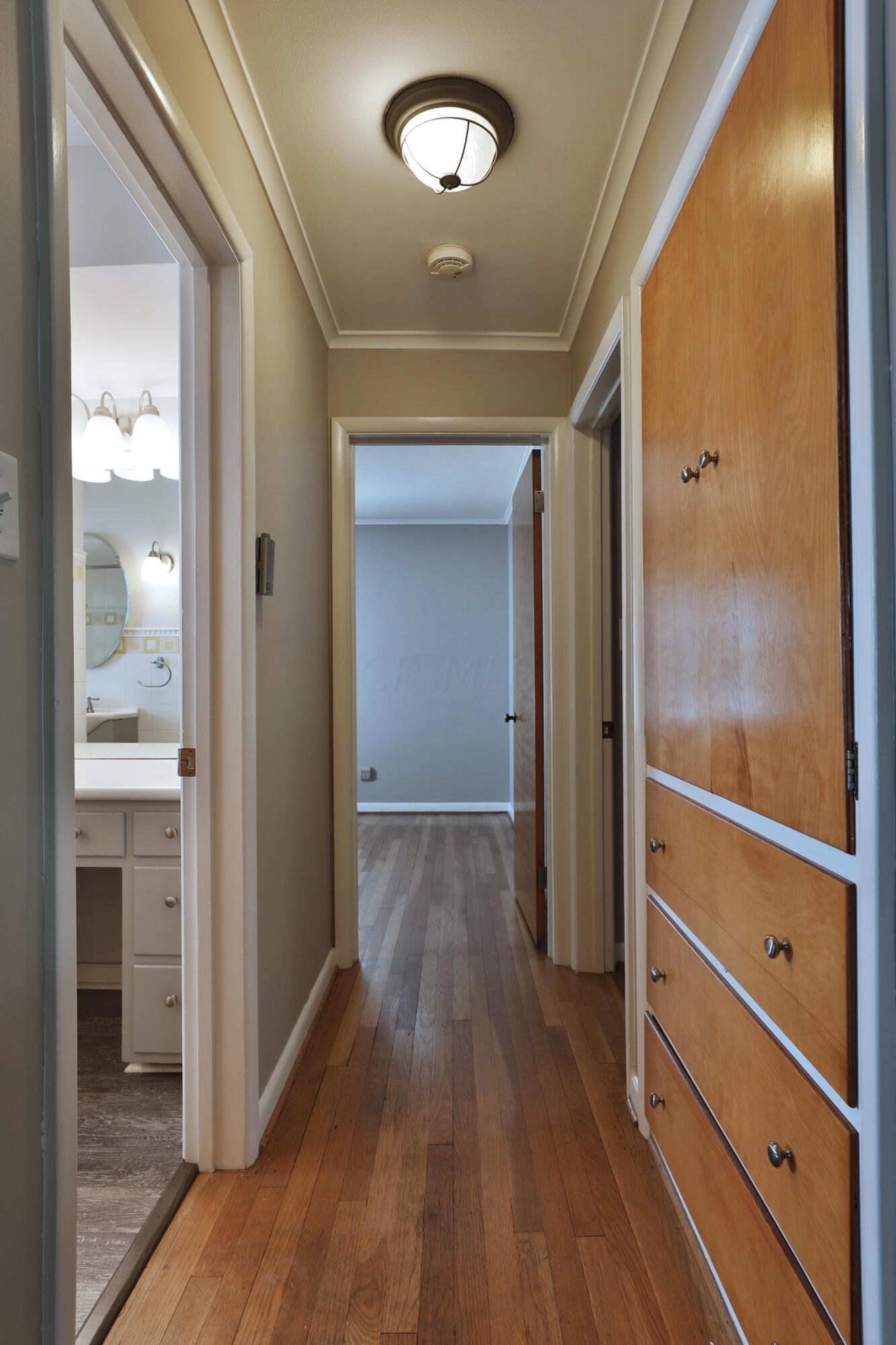 2844 Wellesley Road Columbus, OH 43209 - Photo 20 of 39 2844-Wellesley-21