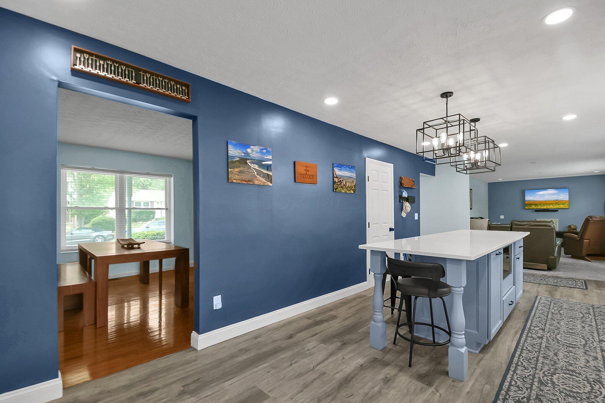 278 Rimbey Avenue Columbus, OH 43230 - Photo 7 of 29 Kitchen Into Dining Room