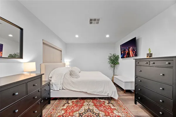 $999,000 | 14729 Bassett Street, Van Nuys, CA 91405