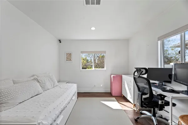 $999,000 | 14729 Bassett Street, Van Nuys, CA 91405