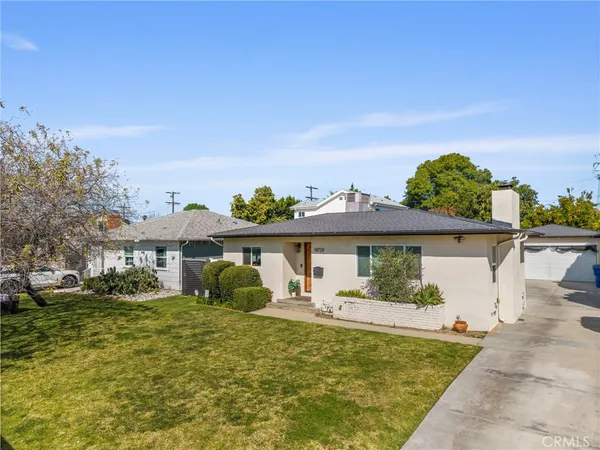 $999,000 | 14729 Bassett Street, Van Nuys, CA 91405