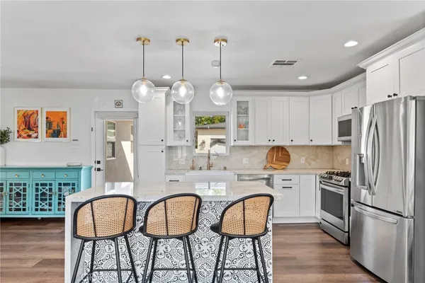 $999,000 | 14729 Bassett Street, Van Nuys, CA 91405