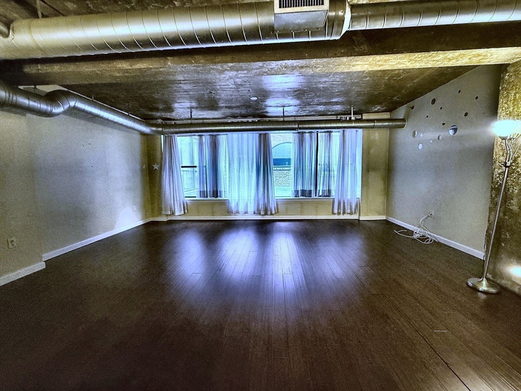 23-33 Middle Street, Unit 4 Lowell, MA 01852 - Photo 2 of 10