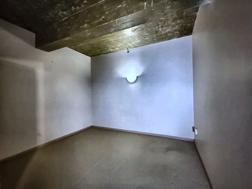 23-33 Middle Street, Unit 4 Lowell, MA 01852 - Photo 6 of 10