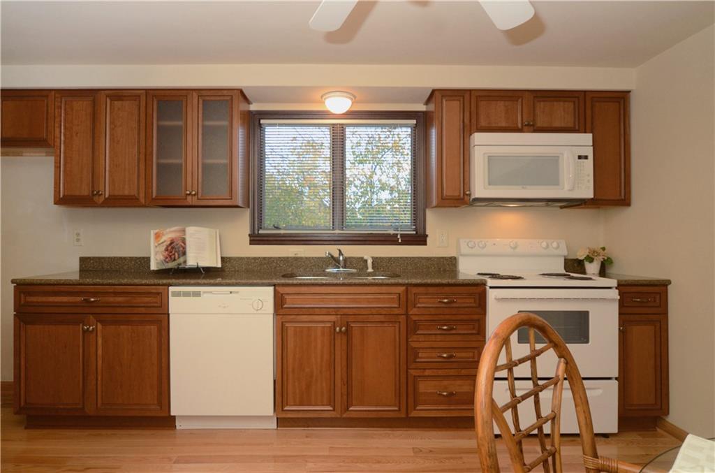 2019 Cutter Drive McKees Rocks, PA 15136 - Photo 8 of 20