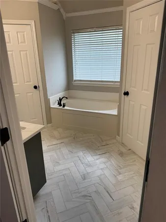 $364,900 | 10517 Calaveras Drive, Waco, TX 76708