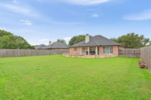 $364,900 | 10517 Calaveras Drive, Waco, TX 76708