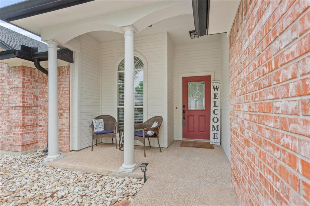 10517 Calaveras Drive Waco, TX 76708 - Photo 5 of 36