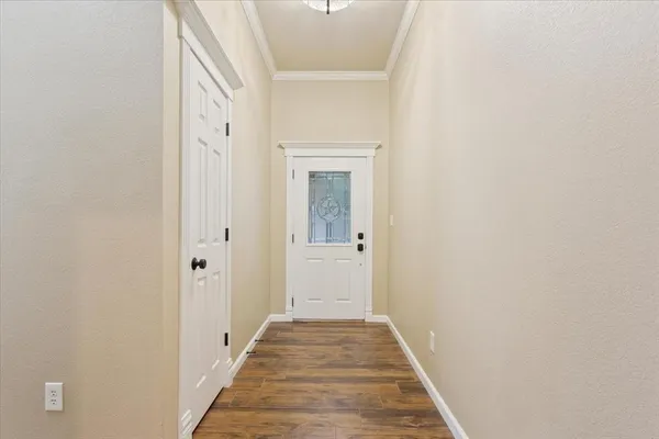 $364,900 | 10517 Calaveras Drive, Waco, TX 76708