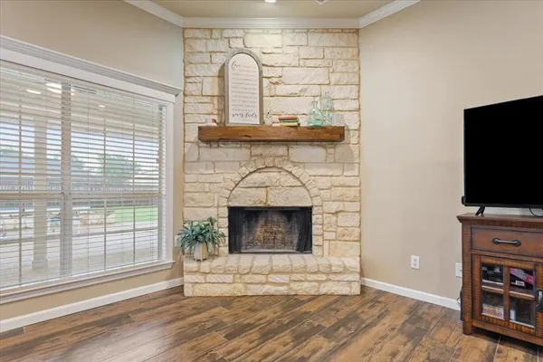 $364,900 | 10517 Calaveras Drive, Waco, TX 76708