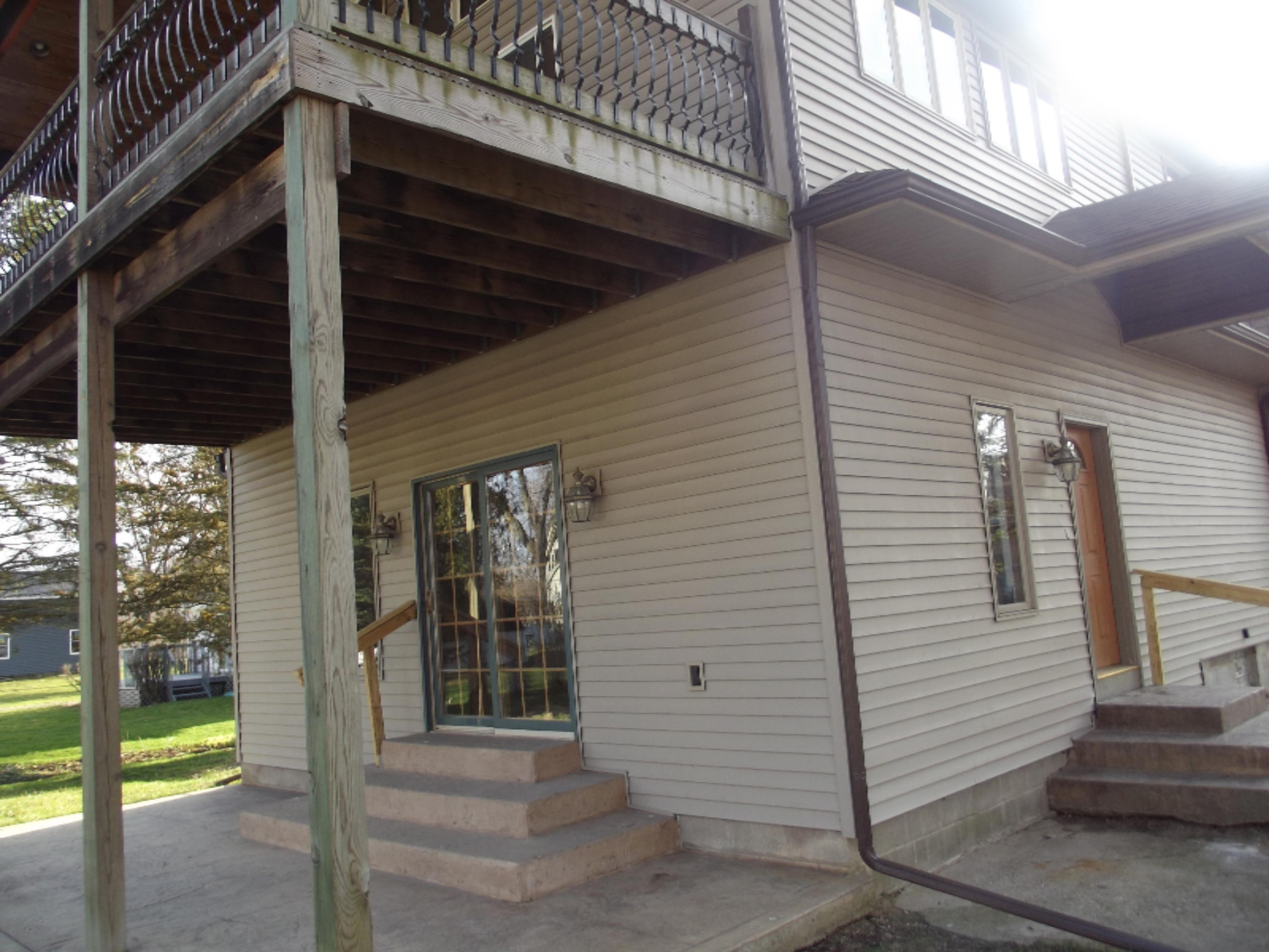 404 South Williams Street Bellevue, MI 49021 - Photo 6 of 37 2017-03-28 17.25.01