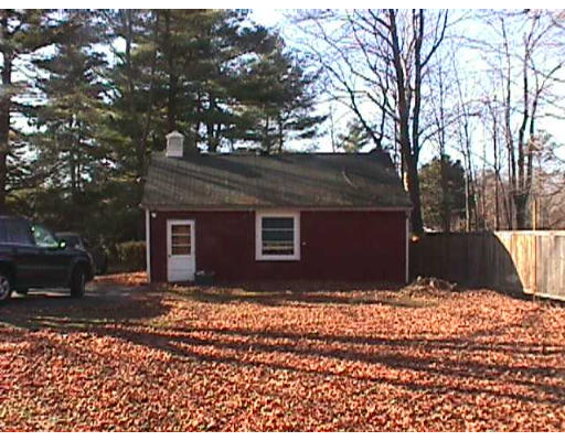 204 South Longyard Road Southwick, MA 01077 - Photo 6 of 8 Gallery Image 6