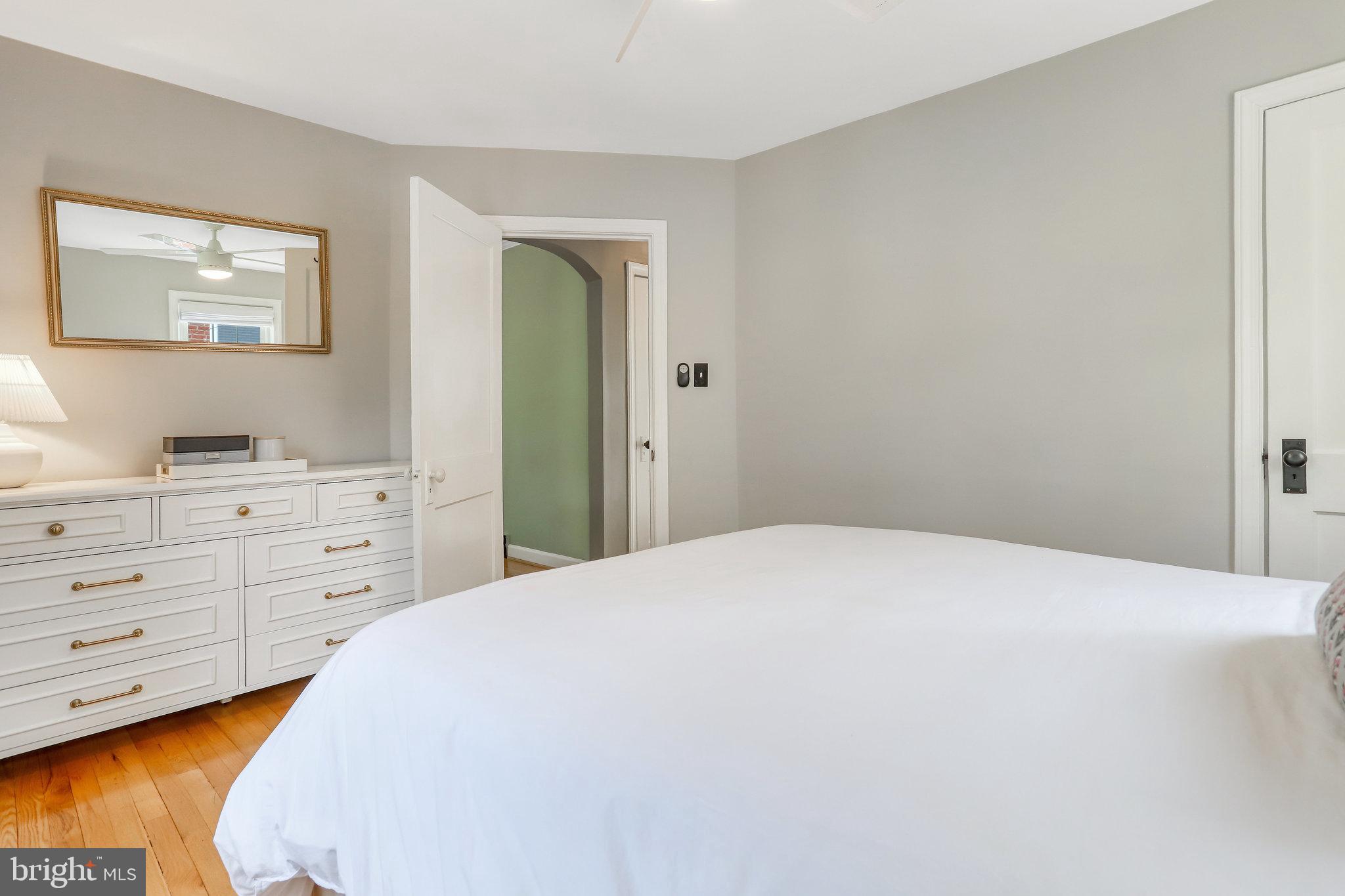 2827 West George Mason Road Falls Church, VA 22042 - Photo 28 of 77 Gallery Image 28