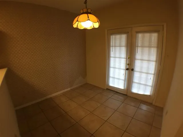 $1,000 | 2216 San Gabriel Street, Unit 108, Austin, TX 78705