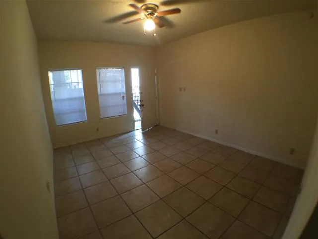 $1,000 | 2216 San Gabriel Street, Unit 108, Austin, TX 78705