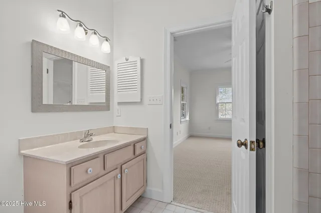 $1,257,000 | 203 Red Snapper Drive, Emerald Isle, NC 28594