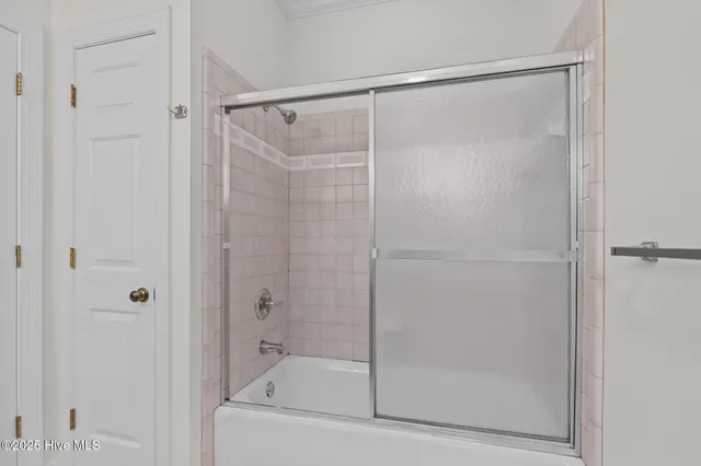 $1,257,000 | 203 Red Snapper Drive, Emerald Isle, NC 28594