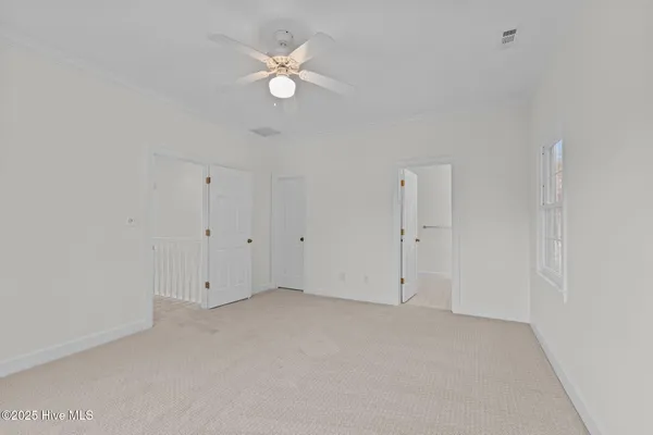 $1,232,000 | 203 Red Snapper Drive, Emerald Isle, NC 28594