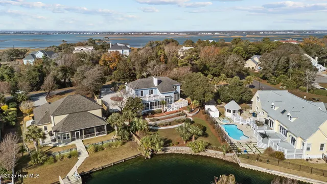 $1,257,000 | 203 Red Snapper Drive, Emerald Isle, NC 28594