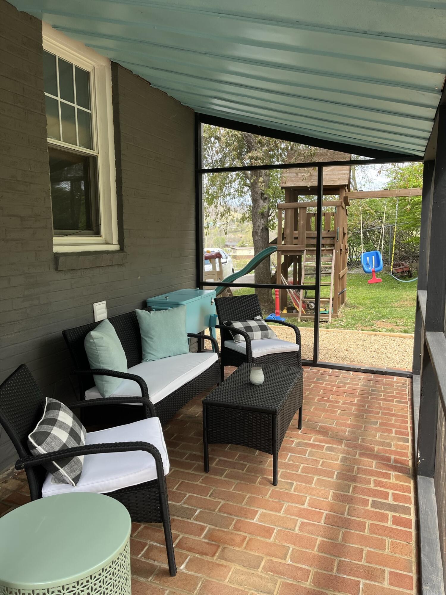 578 Coxtown Road Honaker, VA 24260 - Photo 15 of 17 IMG_7488