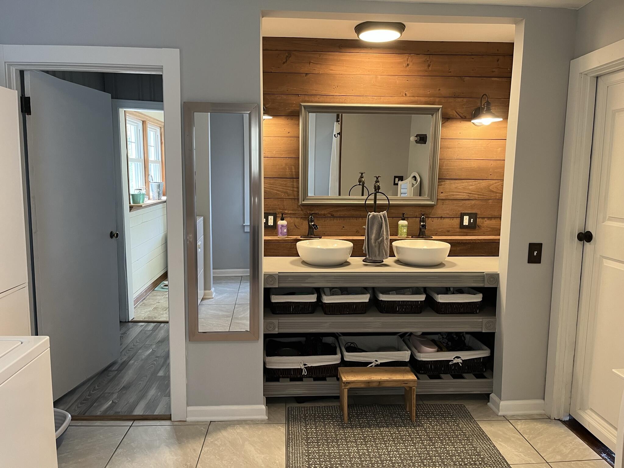 578 Coxtown Road Honaker, VA 24260 - Photo 6 of 17 IMG_7466