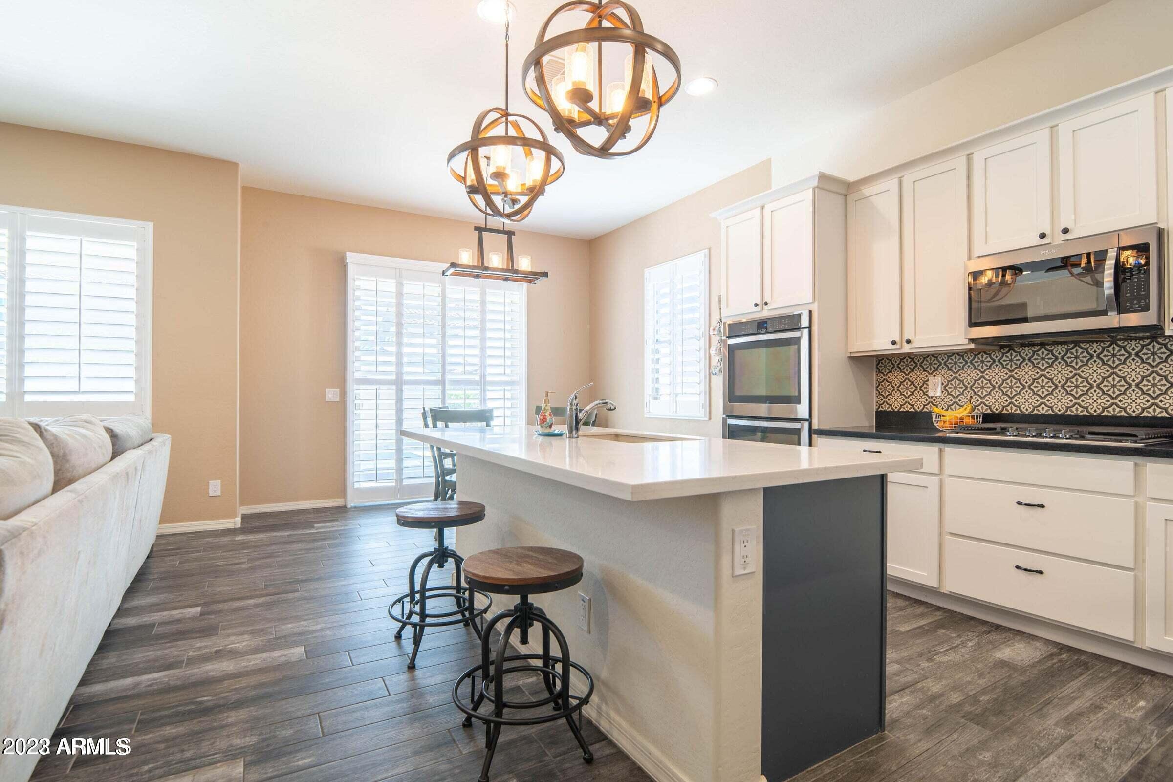 20621 West Alsap Road Buckeye, AZ 85396 - Photo 5 of 67 20221026204920288547000000-o