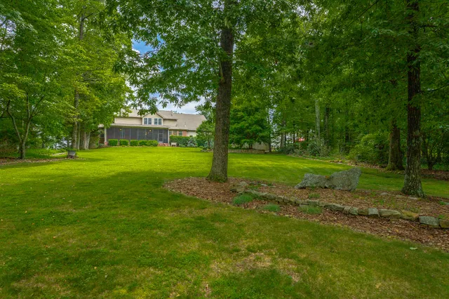 $799,500 | 9009 Brow Lake Road, Soddy Daisy, TN 37379