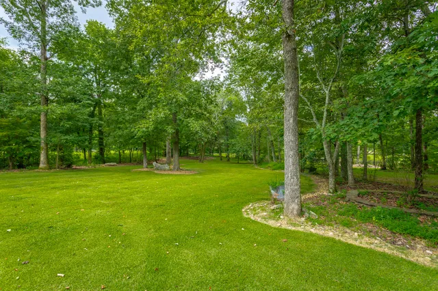 $799,500 | 9009 Brow Lake Road, Soddy Daisy, TN 37379