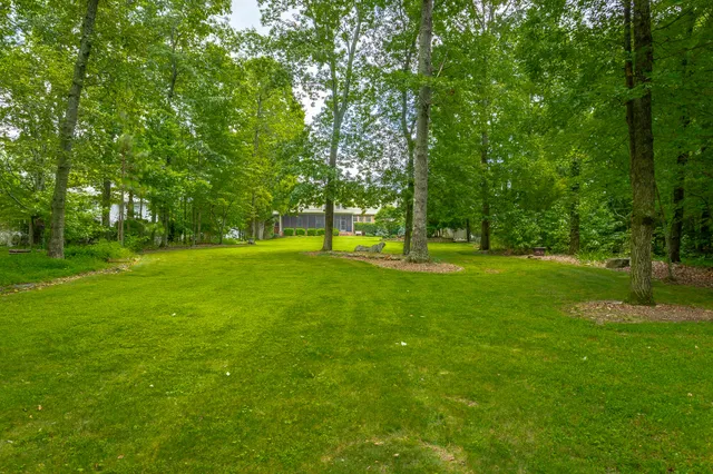 $799,500 | 9009 Brow Lake Road, Soddy Daisy, TN 37379