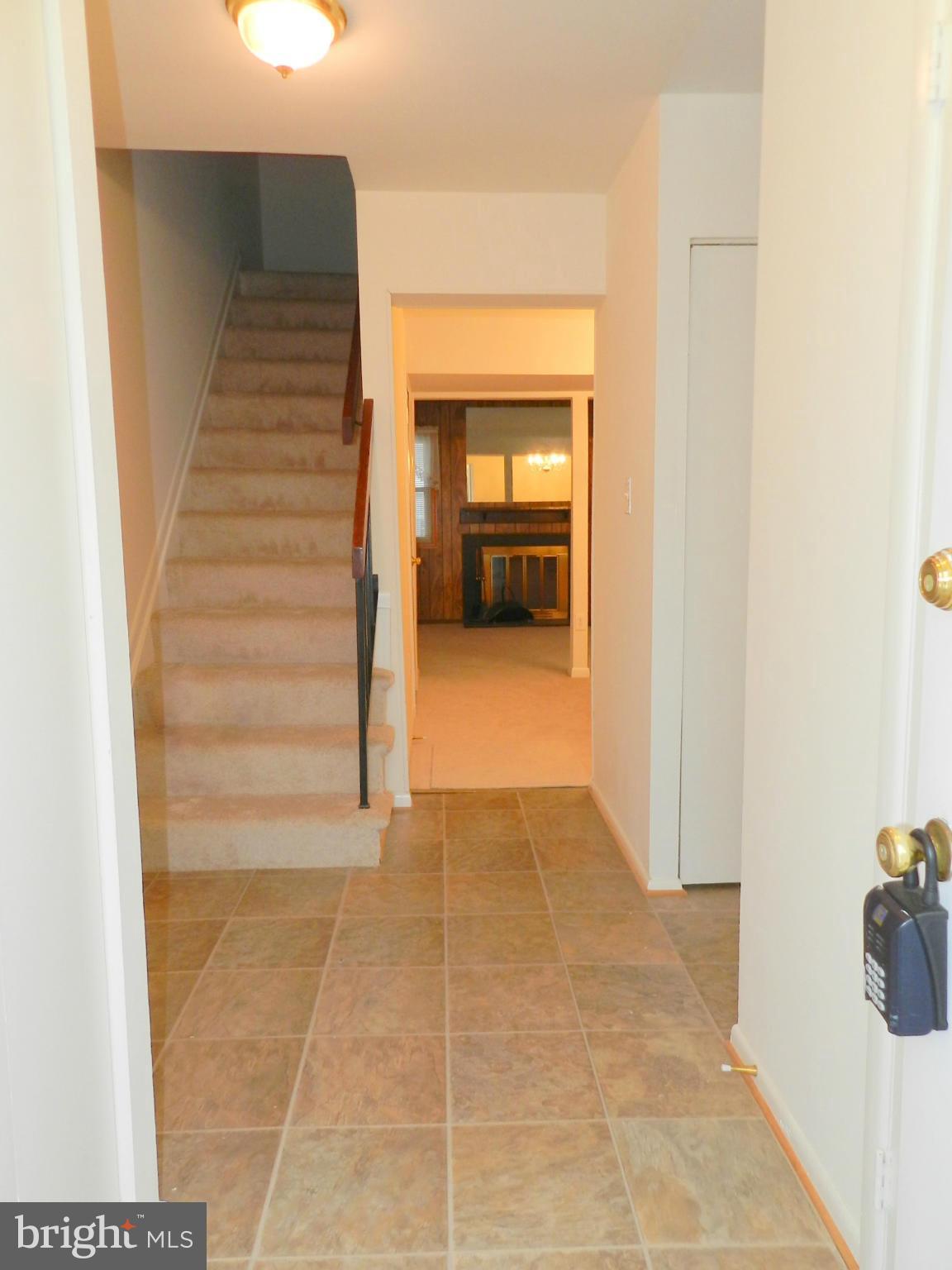 17503 Hoskinson Road Poolesville, MD 20837 - Photo 2 of 23 Interior (General)