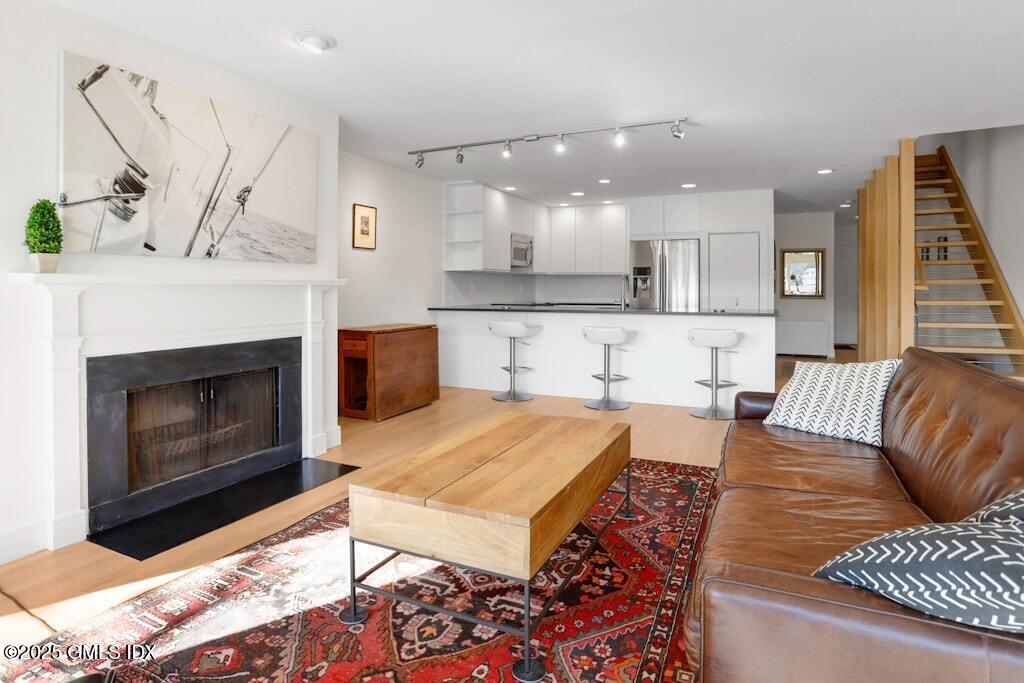 007-480223-_X0A1869edited_14003387