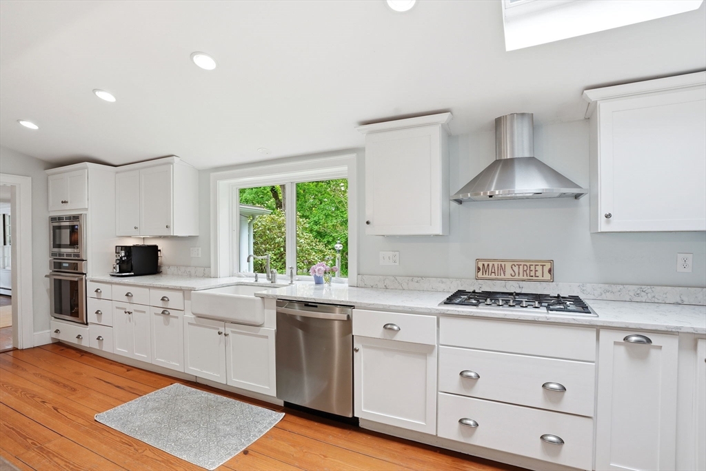 227 R Main Street Hingham, MA 02043 - Photo 4 of 26