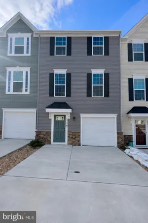 $2,550 | 8820 Stevenson Lane, Spotsylvania, VA 22553