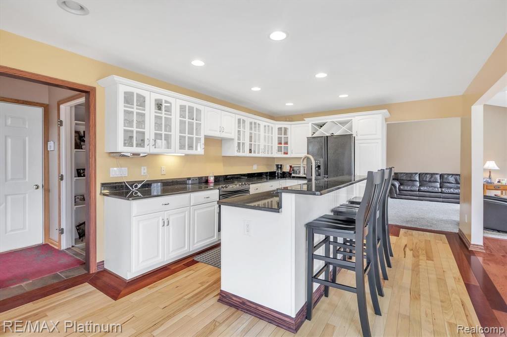 8159 Chambers Road Pinckney, MI 48169 - Photo 11 of 44 Gallery Image 11