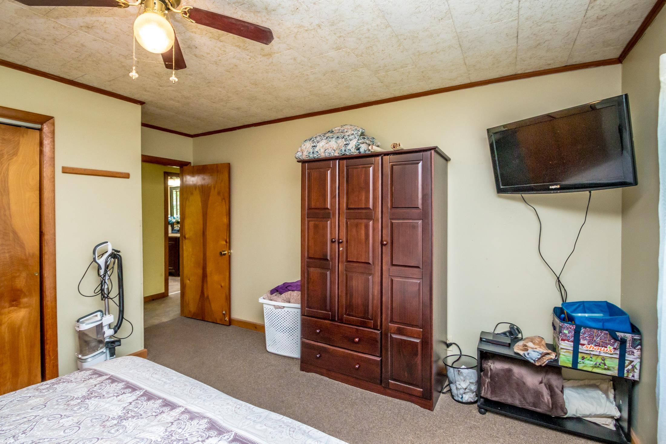 1351 Bobbin Mill Road Lunenburg, VT 05906 - Photo 23 of 42